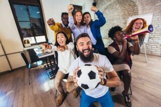Fußballschauen im Büro