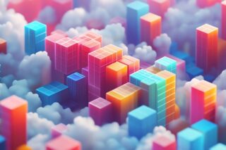 Bunte Säulen zwischen Wolken